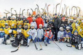 На Ликинском стадионе проходит 2-й этап подмосковного первенства по хоккею с мячом «Детская лига»