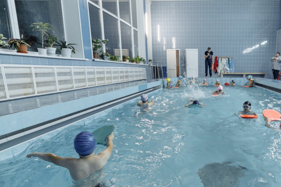 Занятия в бассейне в Ликино-Дулеве впервые стартовали на месяц раньше