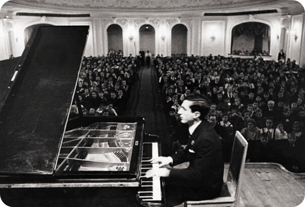 21 октября — 110 лет со дня рождения выдающегося пианиста Якова Флиера из Орехово-Зуева