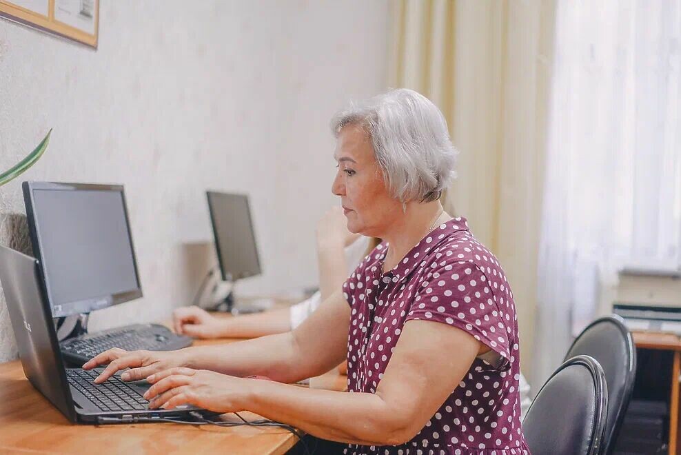Московская область вошла в тройку лидеров по количеству участников конкурса личных достижений в изучении компьютерной грамотности среди пожилых «Спасибо интернету».