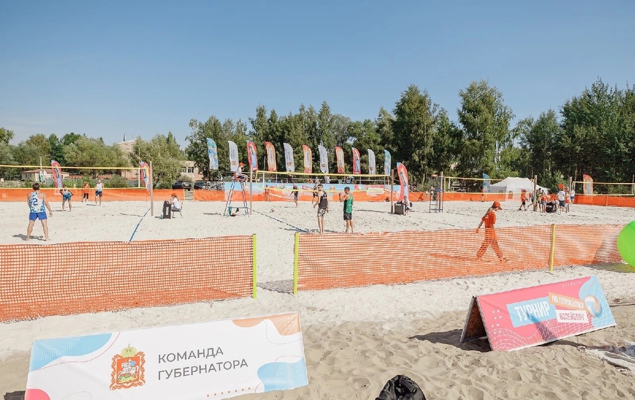 Первый региональный турнир по пляжному волейболу прошел вчера на пляже Исакиевского озера.
