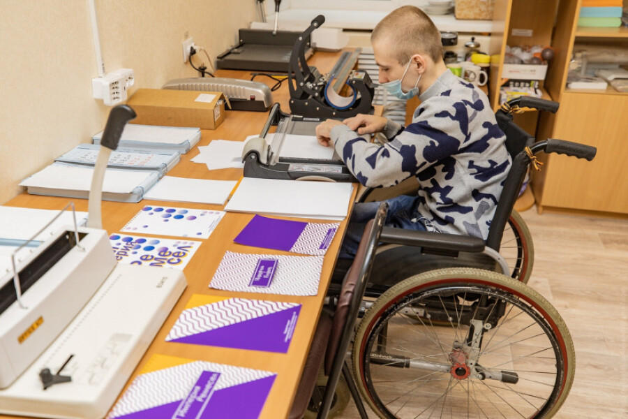 Оказание помощи инвалидам включат в программу «Единой России»