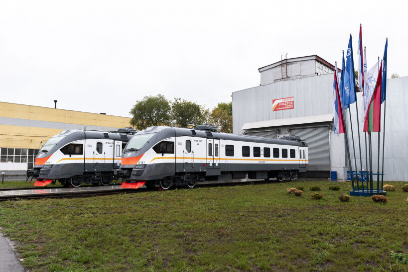 ДМЗ поставил Центральной ППК пять поездов ЭП2Д