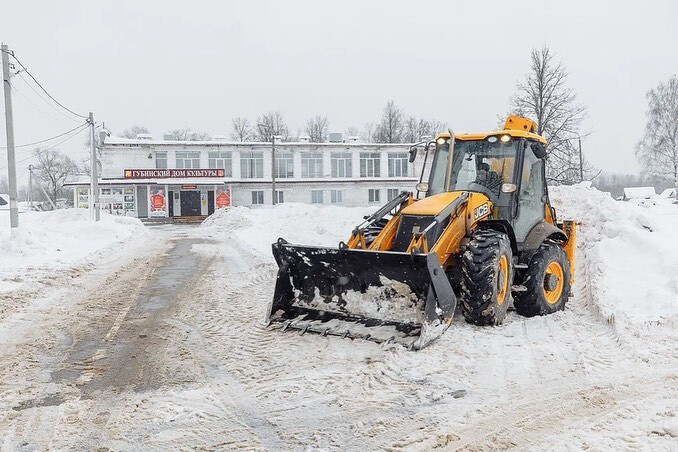 Руслан Заголовацкий проконтролировал уборку снега в деревне Губино