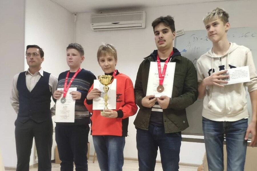 Ученики Орехово‑Зуевского лицея победили в первенстве МО по шахматам