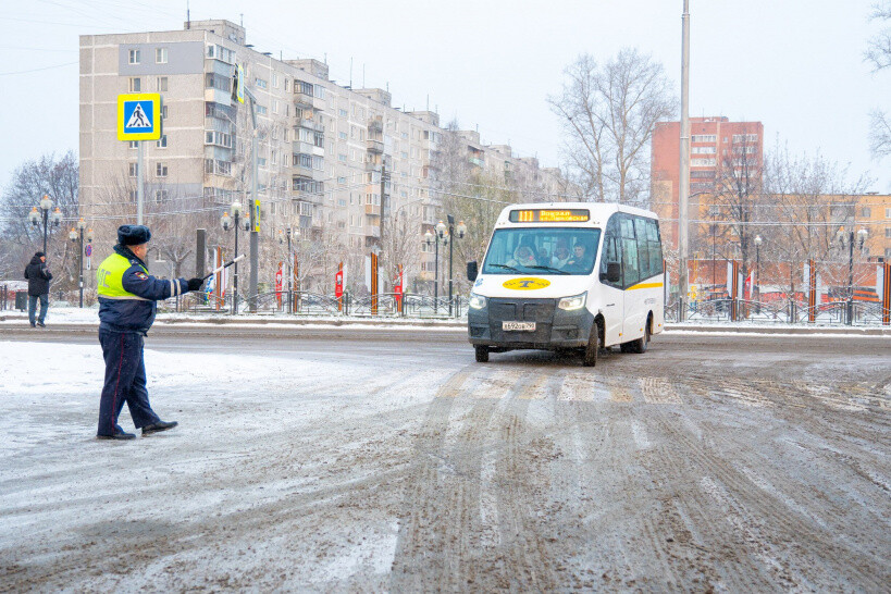 Два нарушения выявили сотрудники ГИБДД в Орехово-Зуеве в первый снежный день