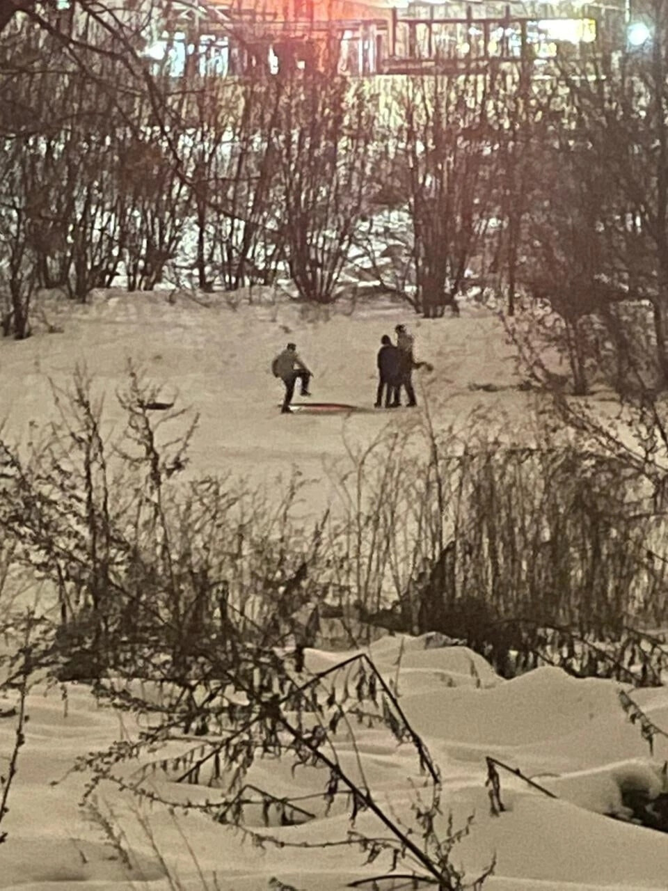 Жителям Орехово-Зуевского округа постоянно напоминают об опасности ледяного покрова реки