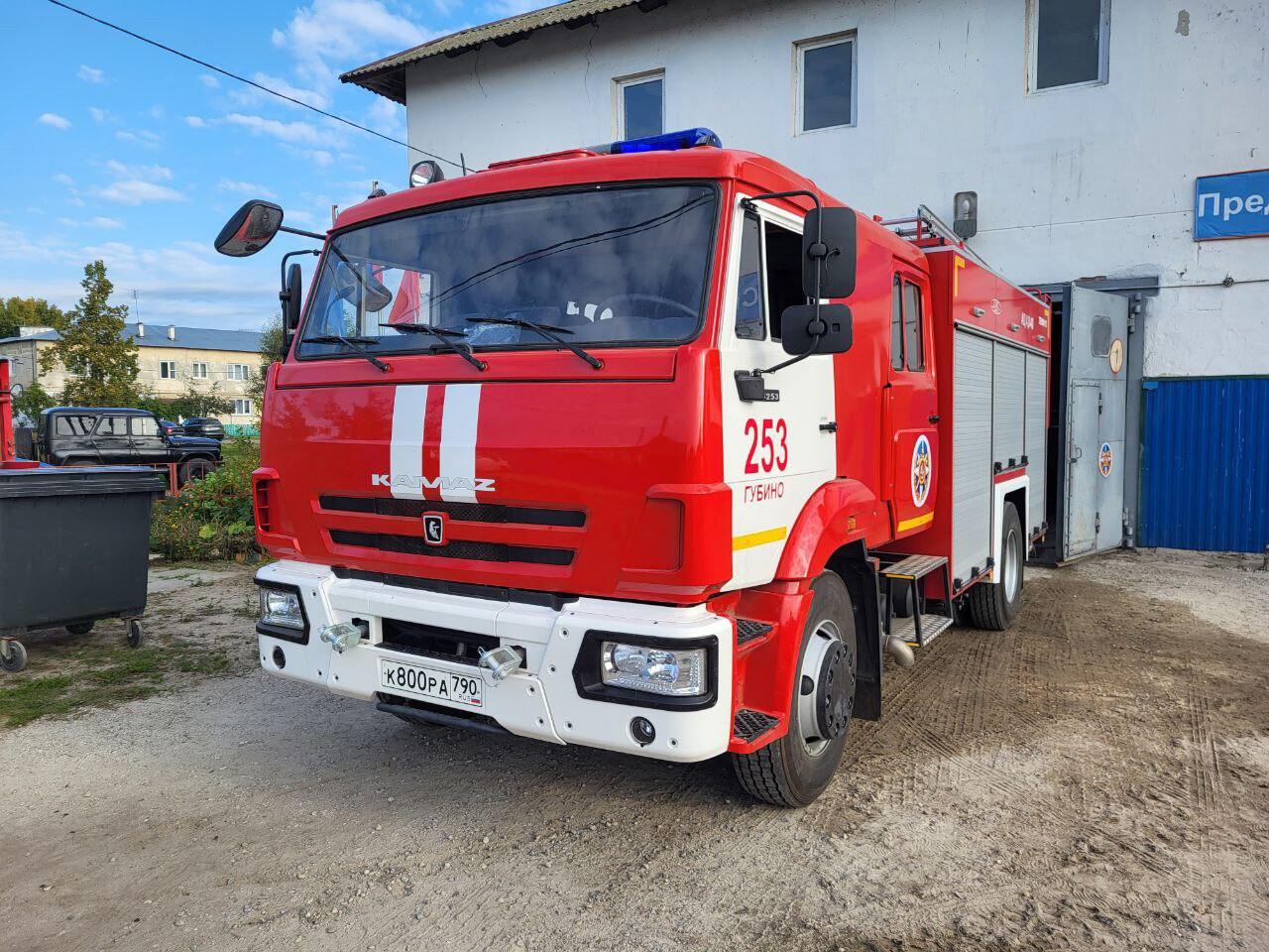 Новый пожарный автомобиль заступил на боевое дежурство в деревне Губино
