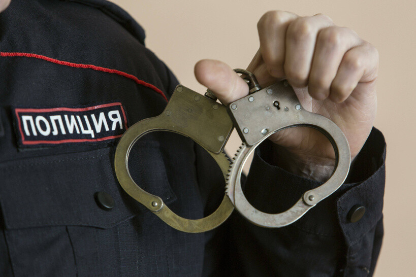 Полицейские задержали в Орехово-Зуеве подозреваемого в незаконном хранении оружия