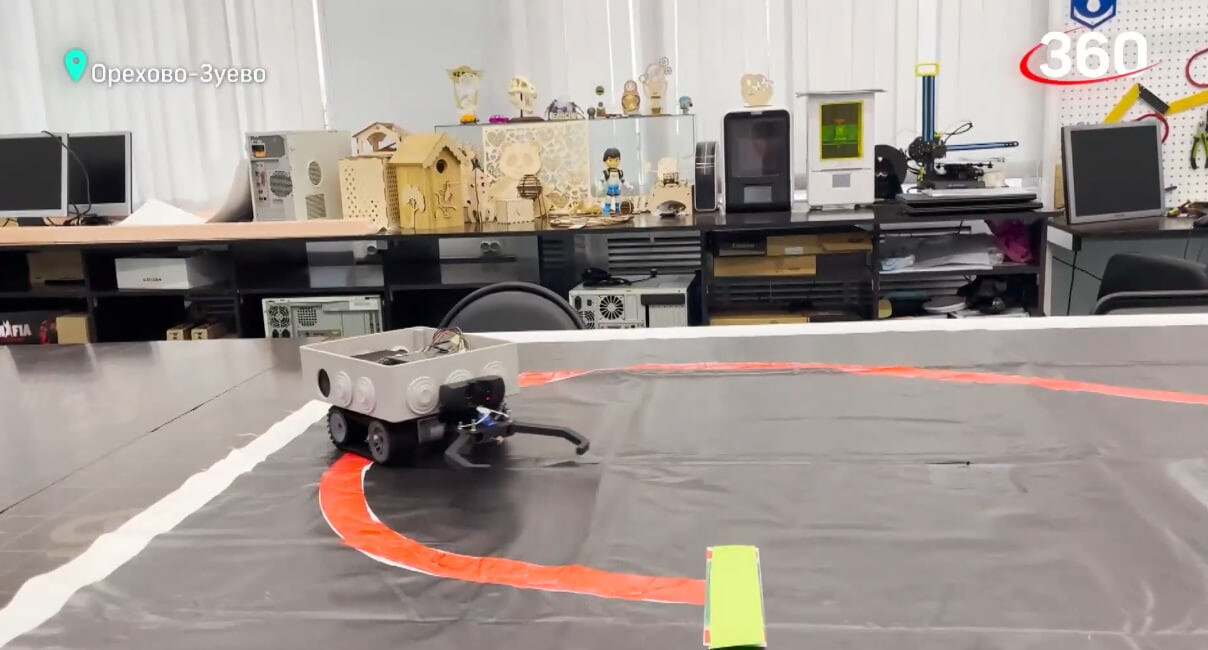 Школьник из Орехово-Зуева создал нового робота-погрузчика – репортаж телеканала «360»