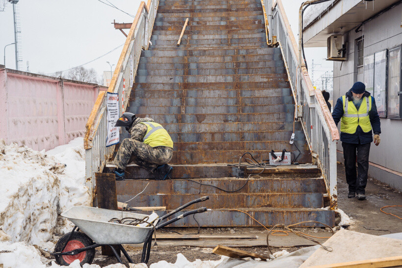 Основные сходы железнодорожного моста на станции Крутое будут отремонтированы к 1 марта