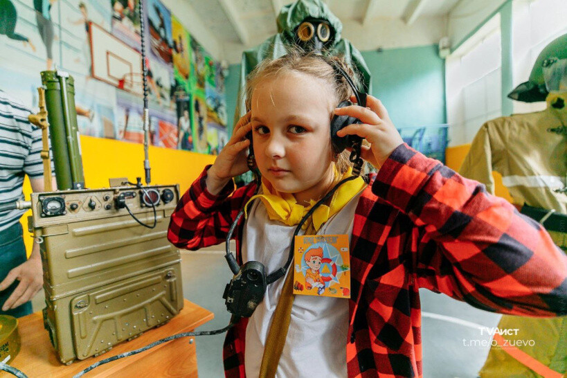 Школьный лагерь «Республика юных патриотов» открылся в Демихове
