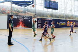 Турнир по баскетболу «Весенние ласточки» собрал в г. Куровское 8 команд из разных уголков России